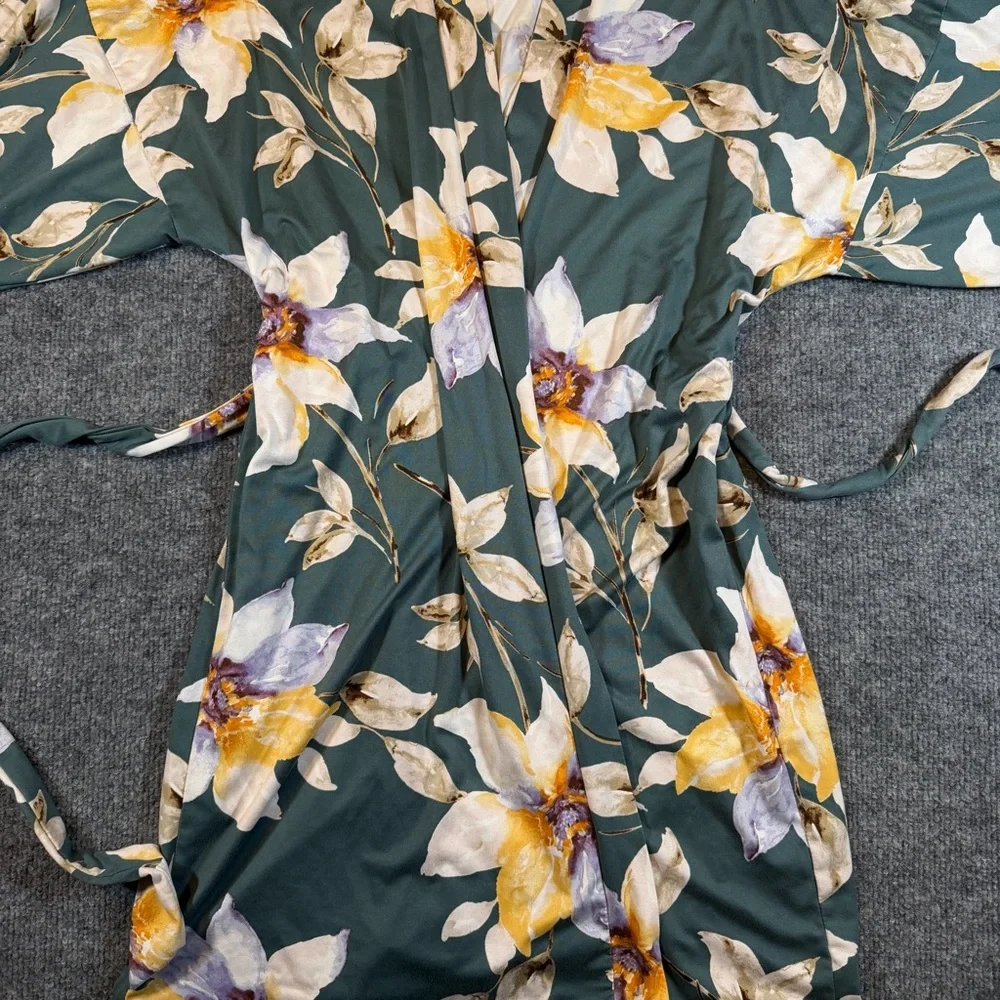 Linea Donatella Womens S/M Floral Kimono Wrap Tie‎ Robe